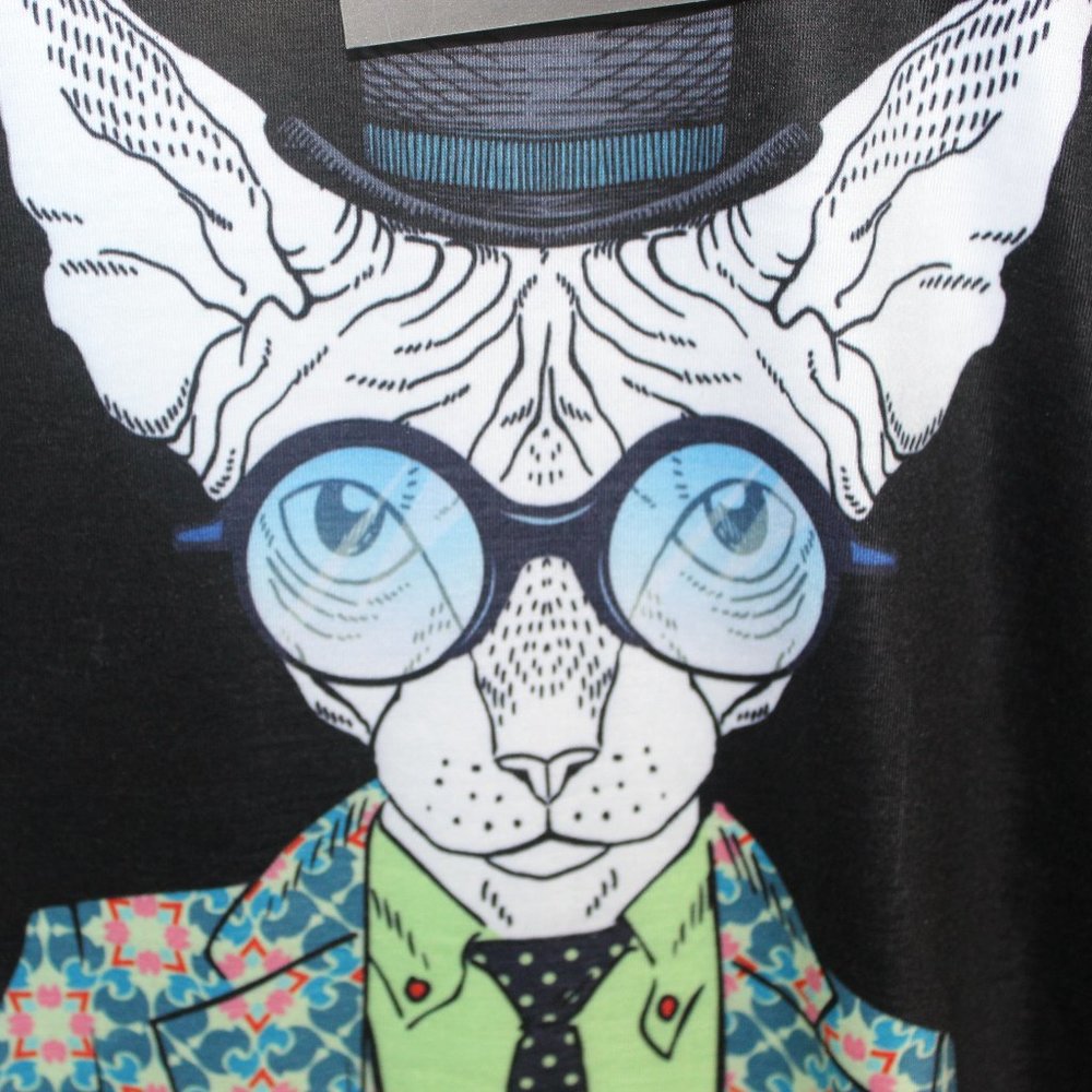 UNIQUE Cat T-Shirt